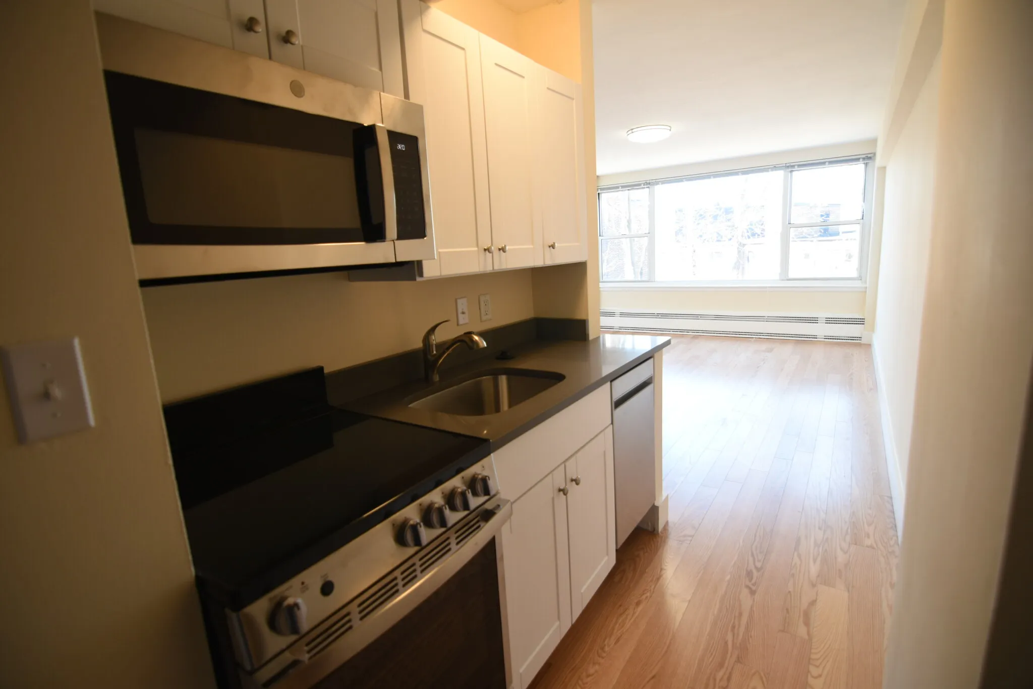 Studio bed, 1 bath apartment for rent at 1440 Beacon St Unit 309, Coolidge Corner — photo 7 of 21