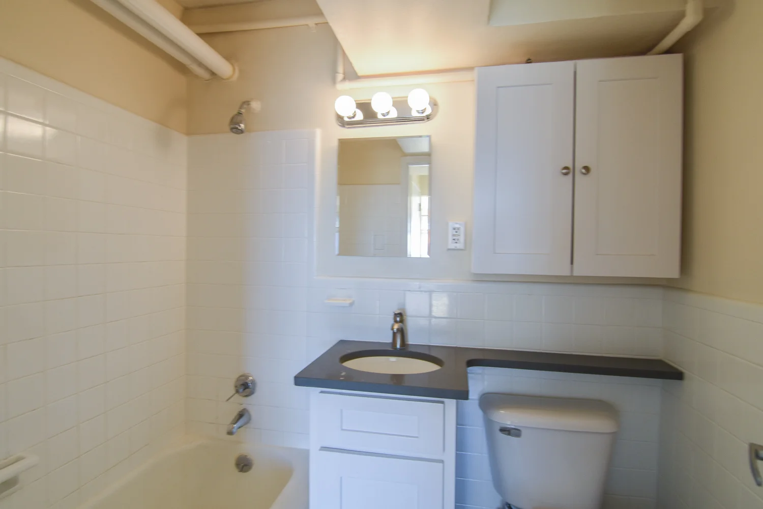 Studio bed, 1 bath apartment for rent at 1440 Beacon St Unit 807, Coolidge Corner — photo 8 of 15