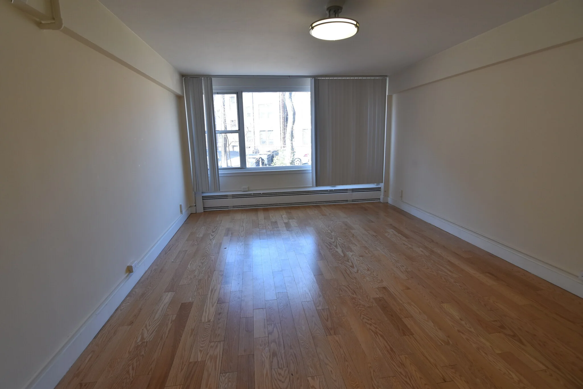 Studio bed, 1 bath apartment for rent at 1440 Beacon St Unit 810, Coolidge Corner — photo 7 of 13