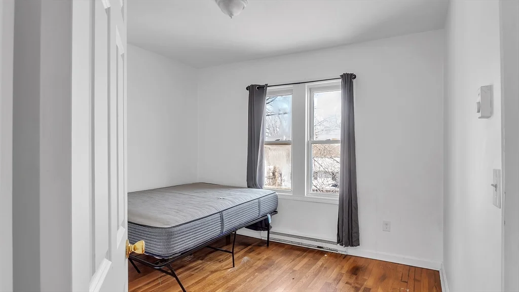 3 bed, 1 bath apartment for rent at 1442 Main St Unit 3, Worcester — photo 16 of 29