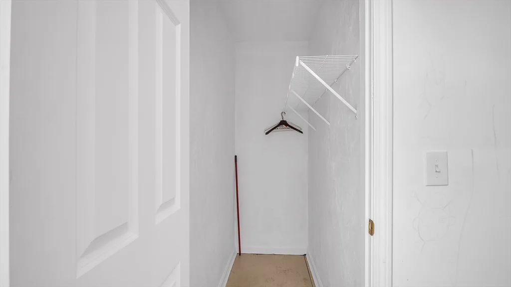 3 bed, 1 bath apartment for rent at 1442 Main St Unit 3, Worcester — photo 20 of 29