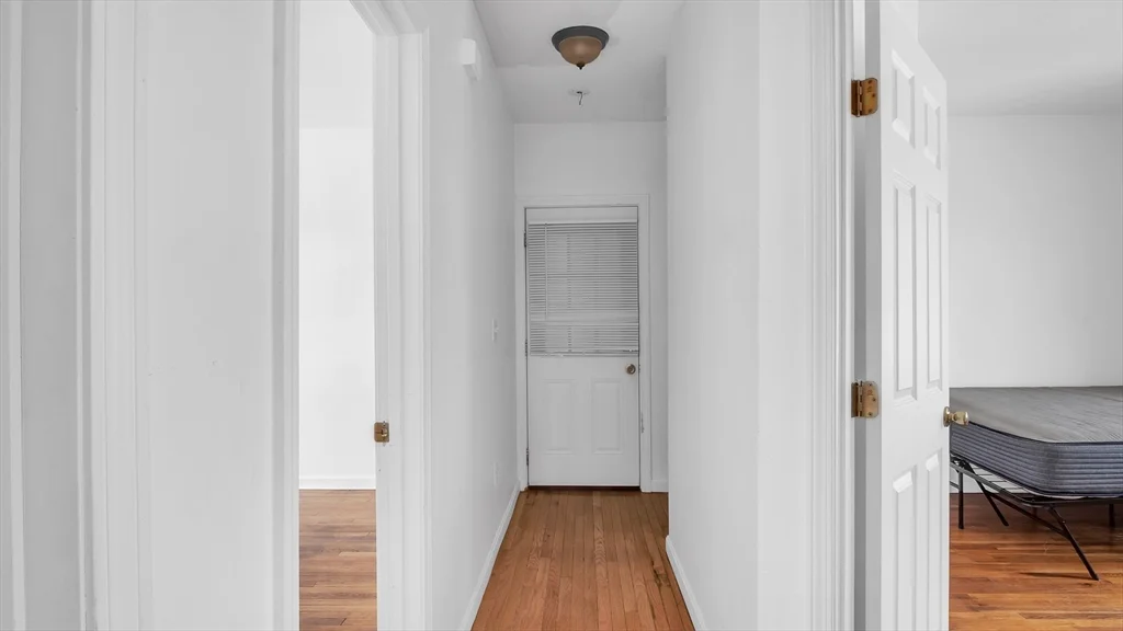 3 bed, 1 bath apartment for rent at 1442 Main St Unit 3, Worcester — photo 18 of 29