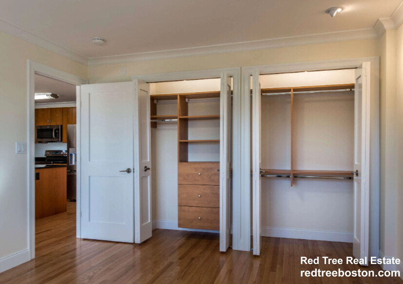1 bed, 1 bath apartment for rent at 1443 Beacon St Unit 409, Griggs Park — photo 7 of 8