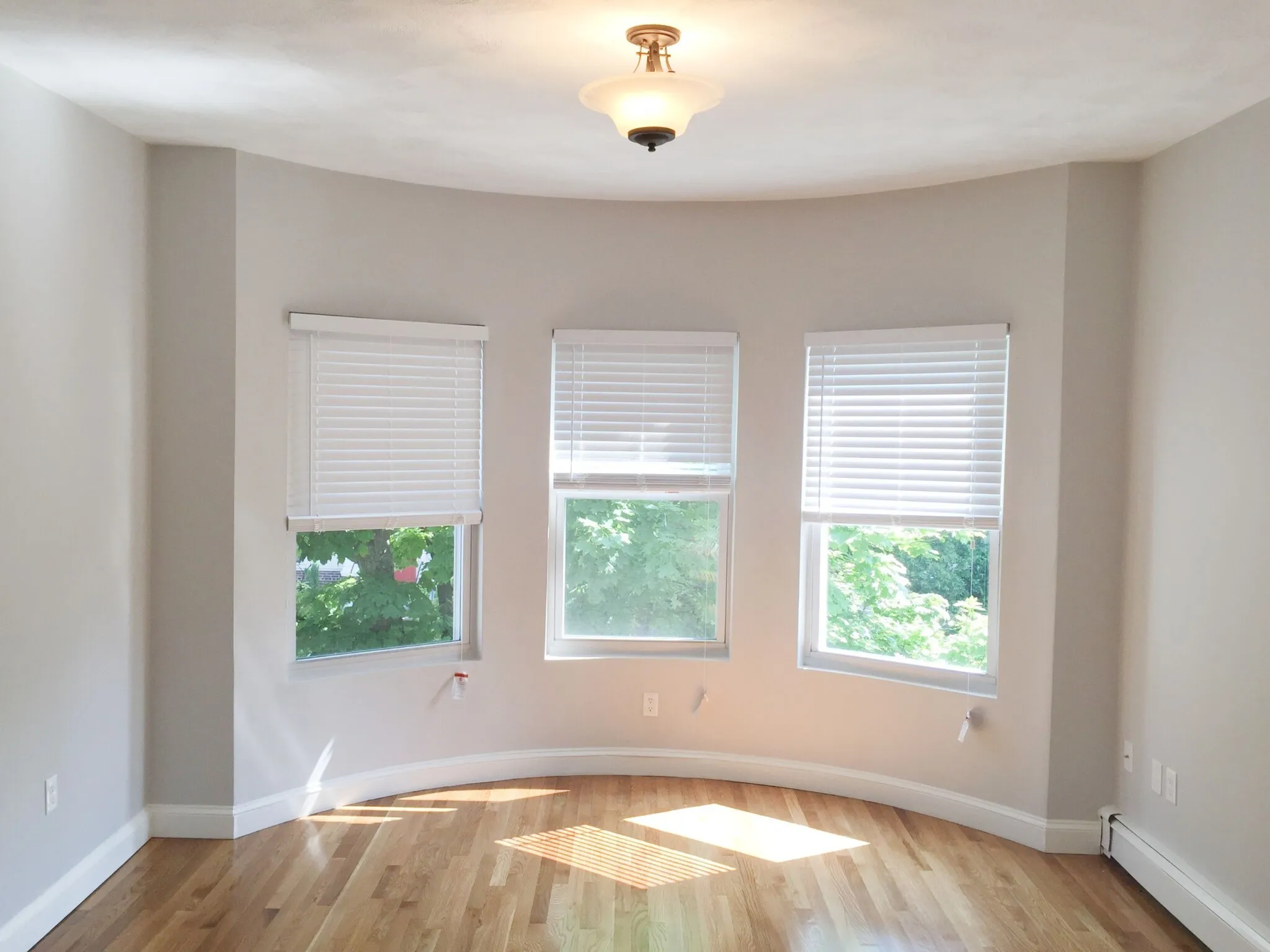4 bed, 2 bath apartment for rent at 1443 Cambridge St Unit 1, Inman Square — photo 12 of 45