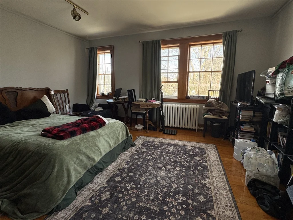 4 bed, 1 bath apartment for rent at 1446 Cambridge St Unit 2, Mid-Cambridge — photo 9 of 13