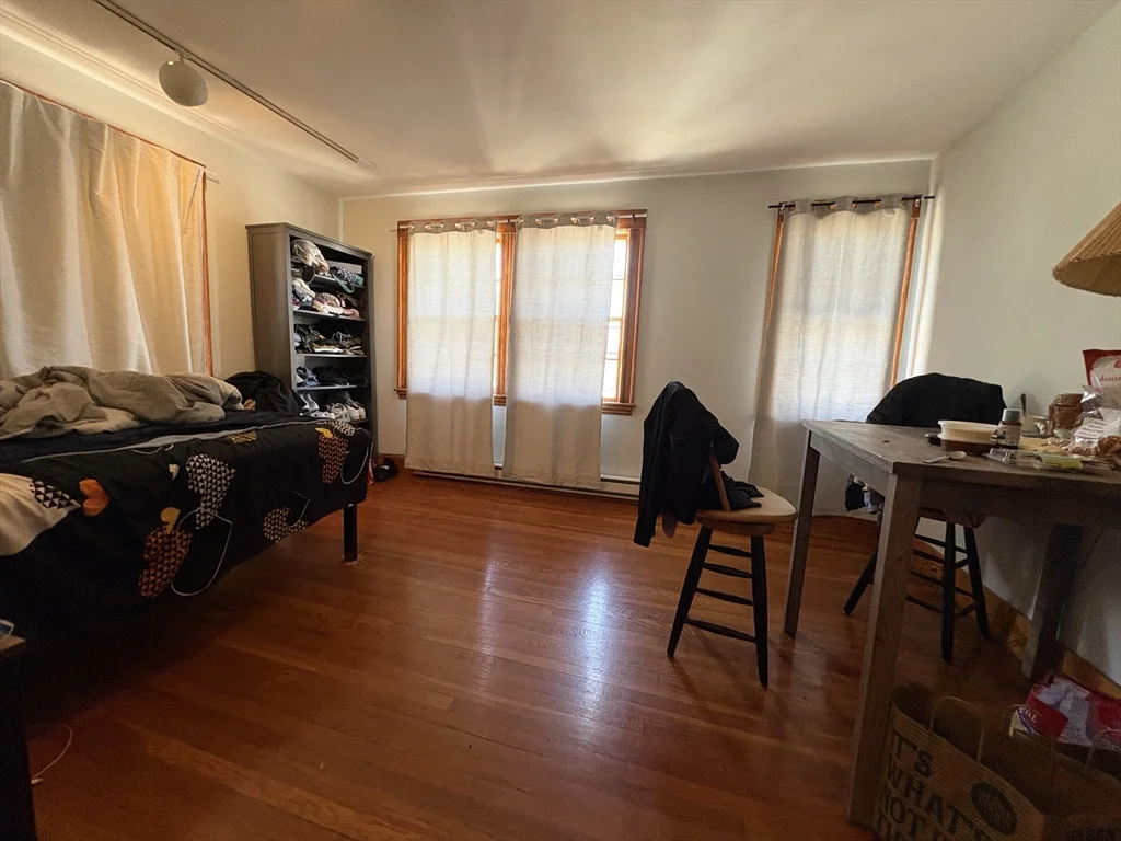 4 bed, 1 bath apartment for rent at 1446 Cambridge St Unit 2, Mid-Cambridge — photo 11 of 13