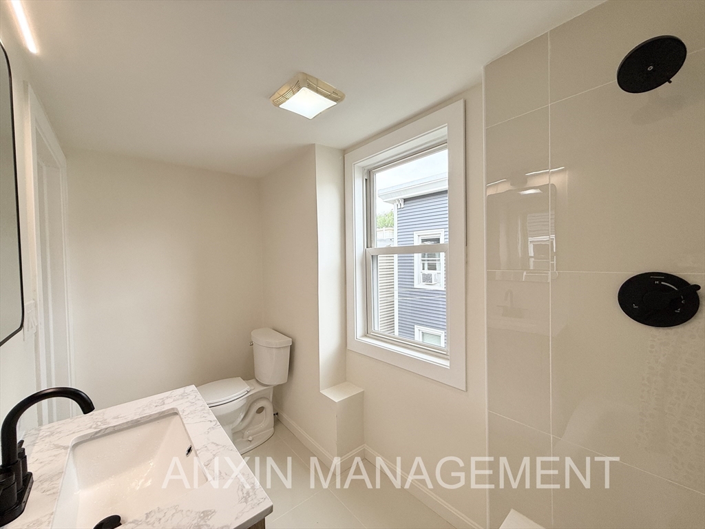 2 bed, 1 bath apartment for rent at 144H Spring St Unit 3, East Cambridge — photo 10 of 14