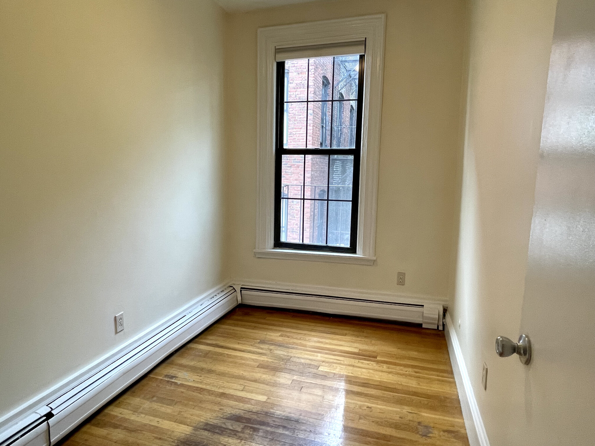 2 bed, 1 bath apartment for rent at 145 Arlington St Unit 4, Back Bay — photo 9 of 12