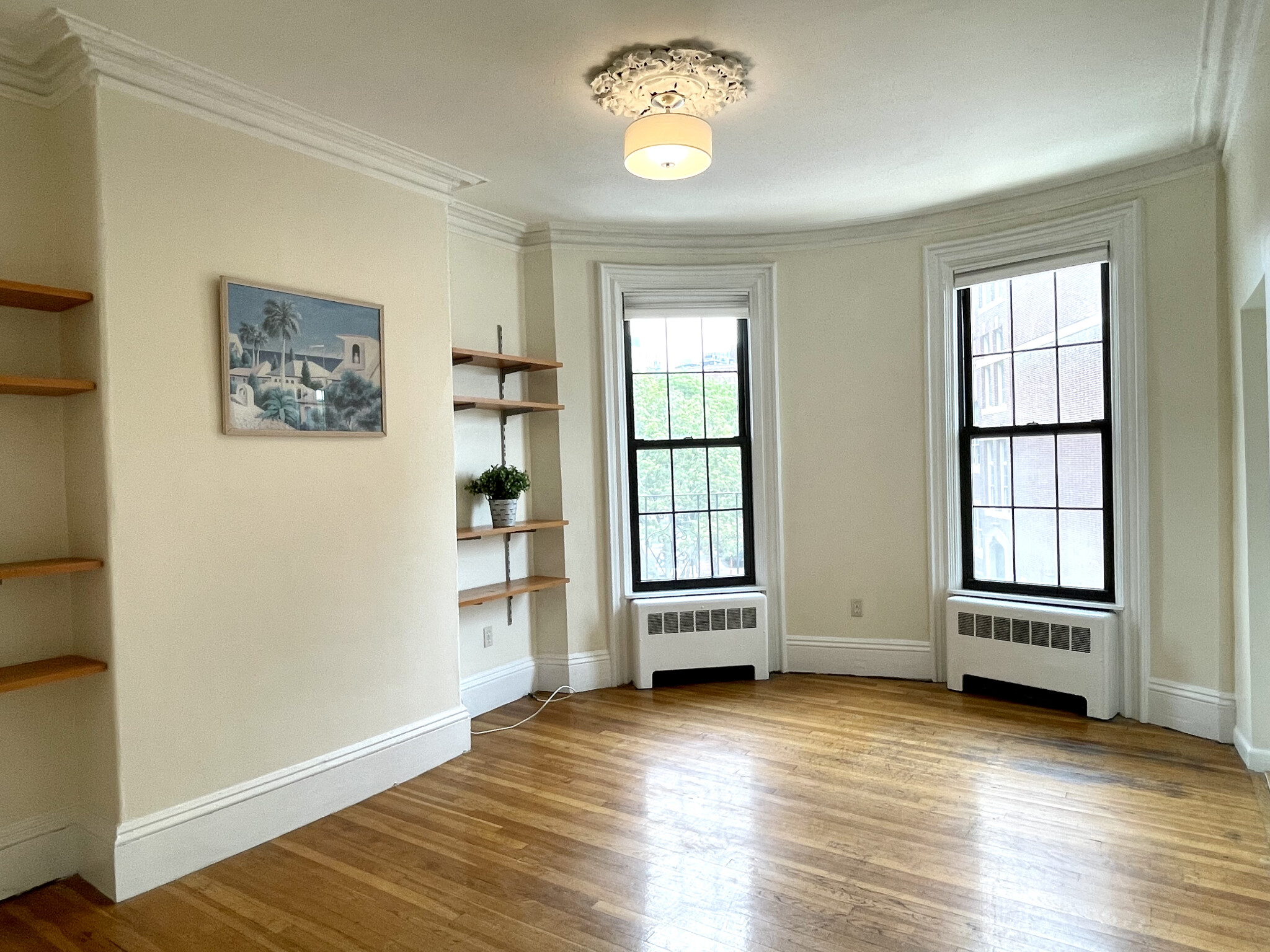 2 bed, 1 bath apartment for rent at 145 Arlington St Unit 4, Back Bay