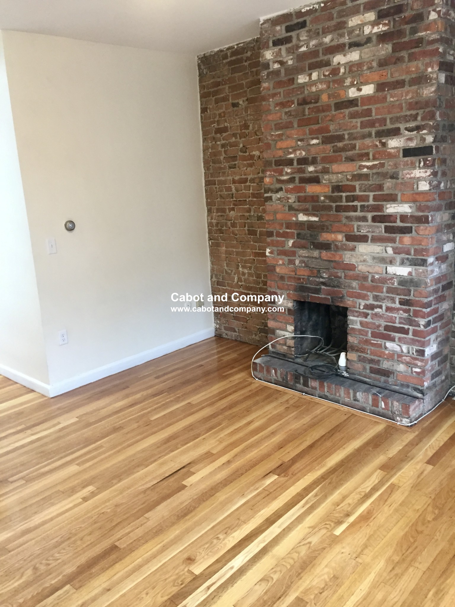 2 bed, 1 bath apartment for rent at 145 Arlington St Unit 5, Back Bay — photo 3 of 17