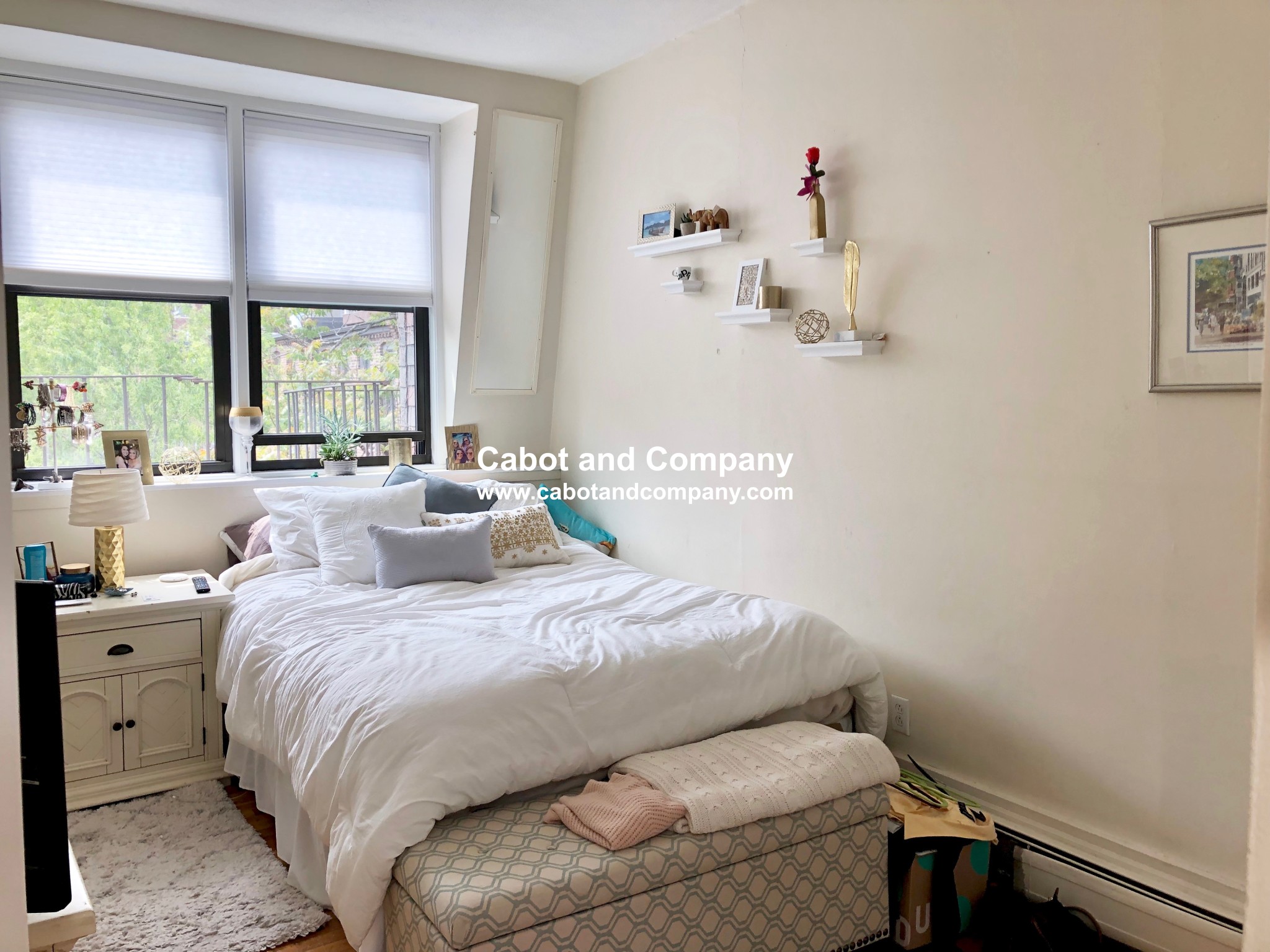2 bed, 1 bath apartment for rent at 145 Arlington St Unit 5, Back Bay — photo 15 of 17