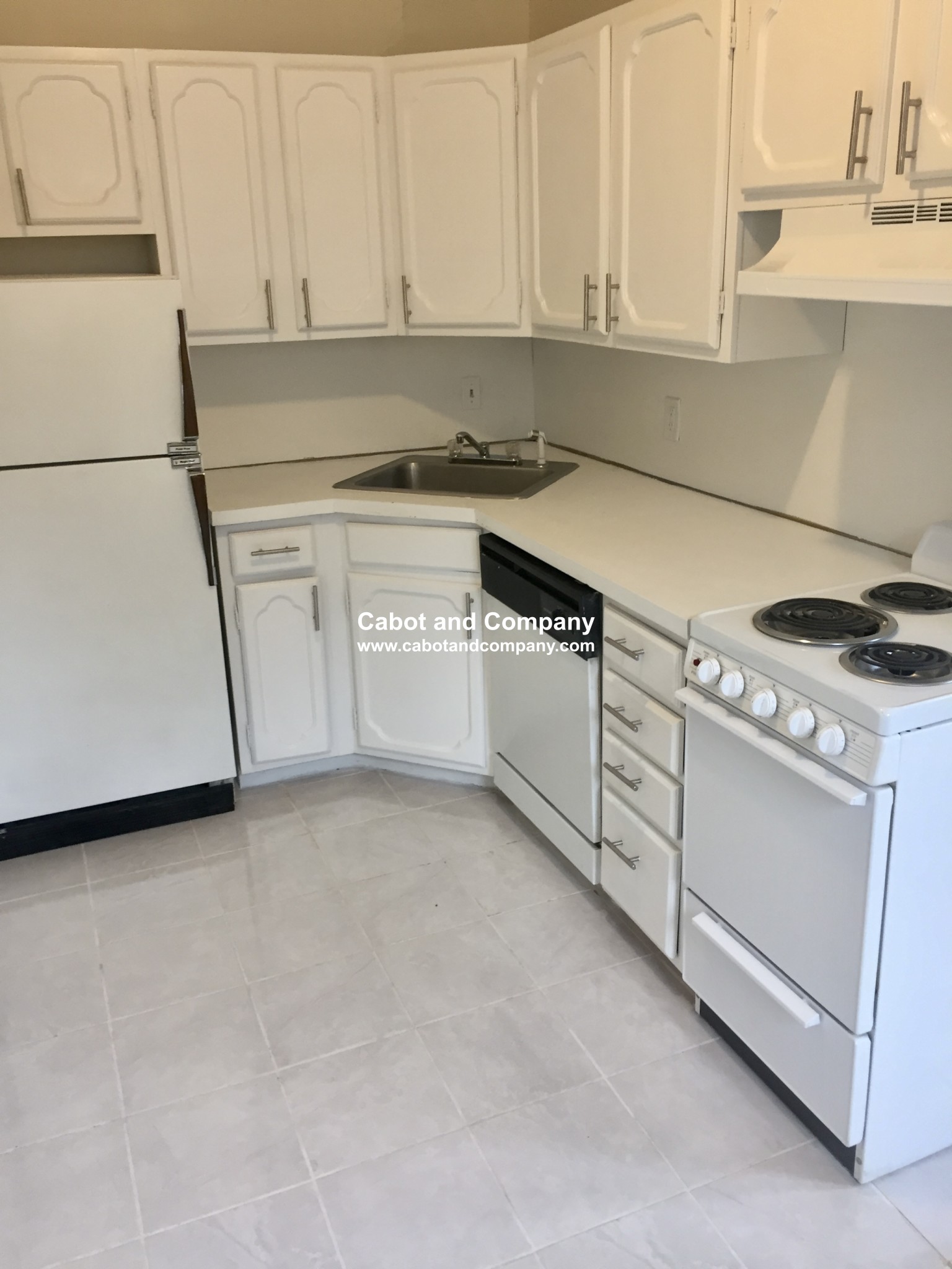 2 bed, 1 bath apartment for rent at 145 Arlington St Unit 5, Back Bay — photo 5 of 17