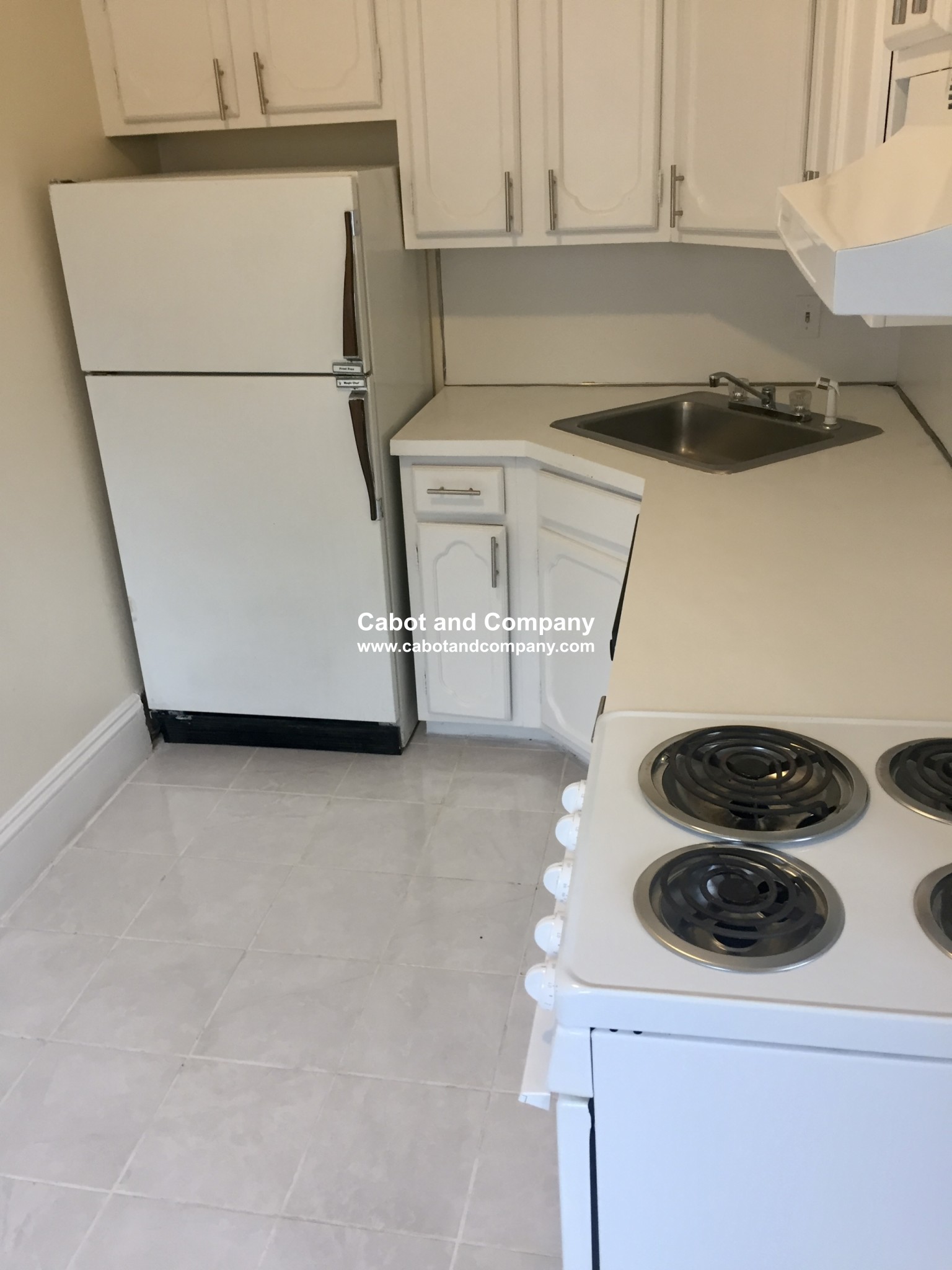 2 bed, 1 bath apartment for rent at 145 Arlington St Unit 5, Back Bay — photo 4 of 17