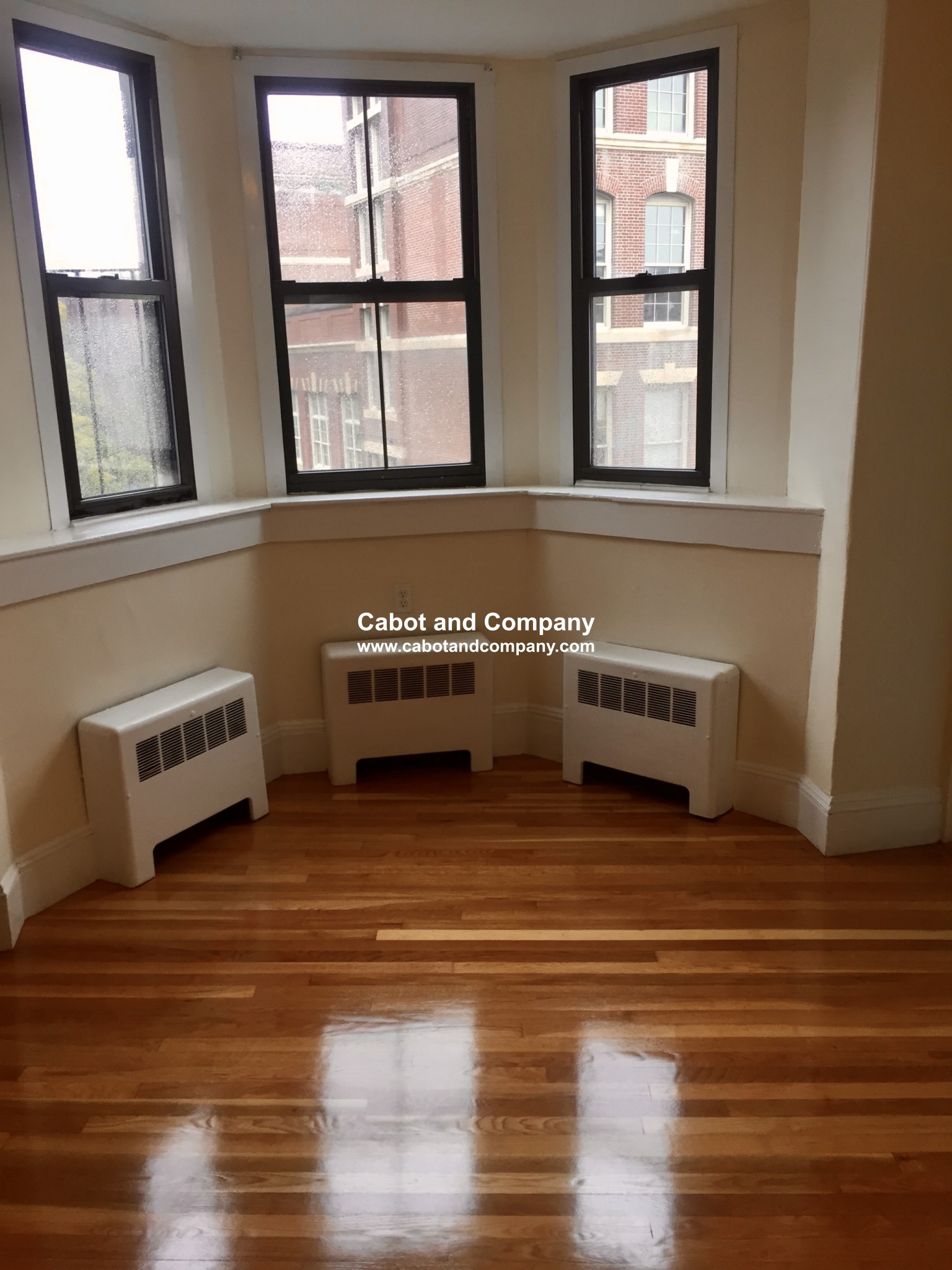 2 bed, 1 bath apartment for rent at 145 Arlington St Unit 5, Back Bay