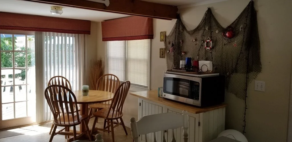 2 bed, 1 bath apartment for rent at 145 Arnold Rd, Marshfield — photo 12 of 24