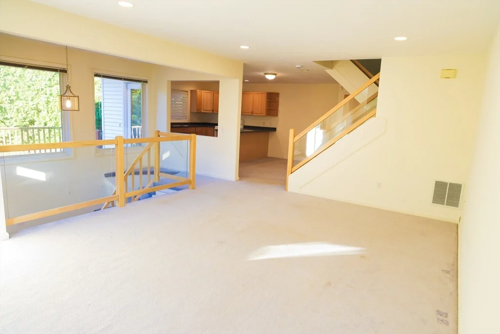 2 bed, 2 bath apartment for rent at 145 Captain Eames Cir Unit 145, Ashland — photo 5 of 33