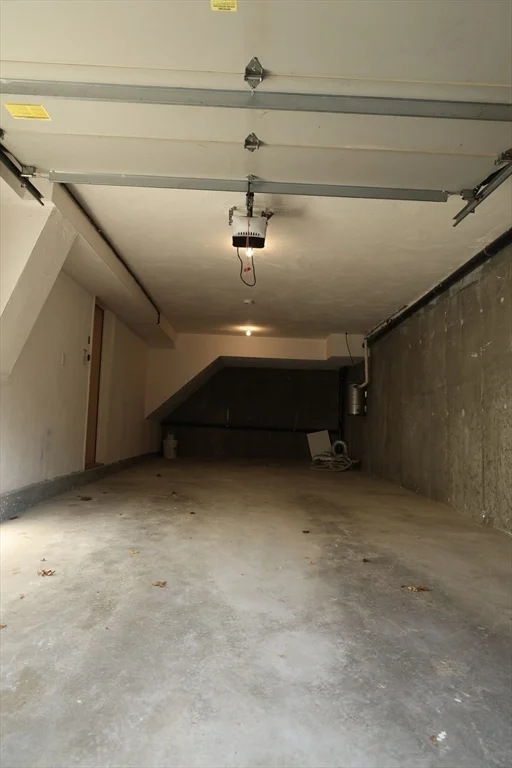 2 bed, 2 bath apartment for rent at 145 Captain Eames Cir Unit 145, Ashland — photo 30 of 33