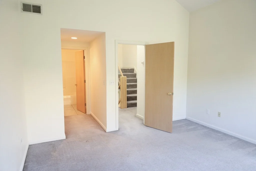 2 bed, 2 bath apartment for rent at 145 Captain Eames Cir Unit 145, Ashland — photo 22 of 33