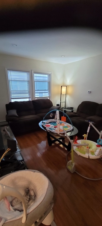 4 bed, 2 bath apartment for rent at 145 Clifton Unit 2, Malden — photo 2 of 11