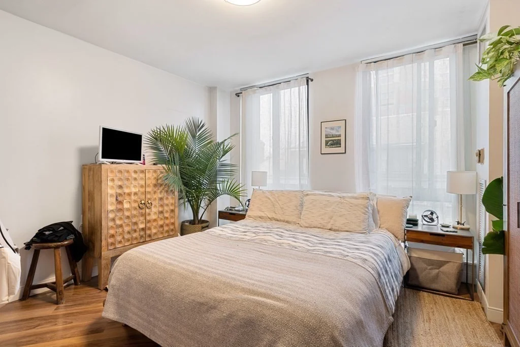 2 bed, 1 bath apartment for rent at 145 Commercial St Unit 411, North End — photo 14 of 18