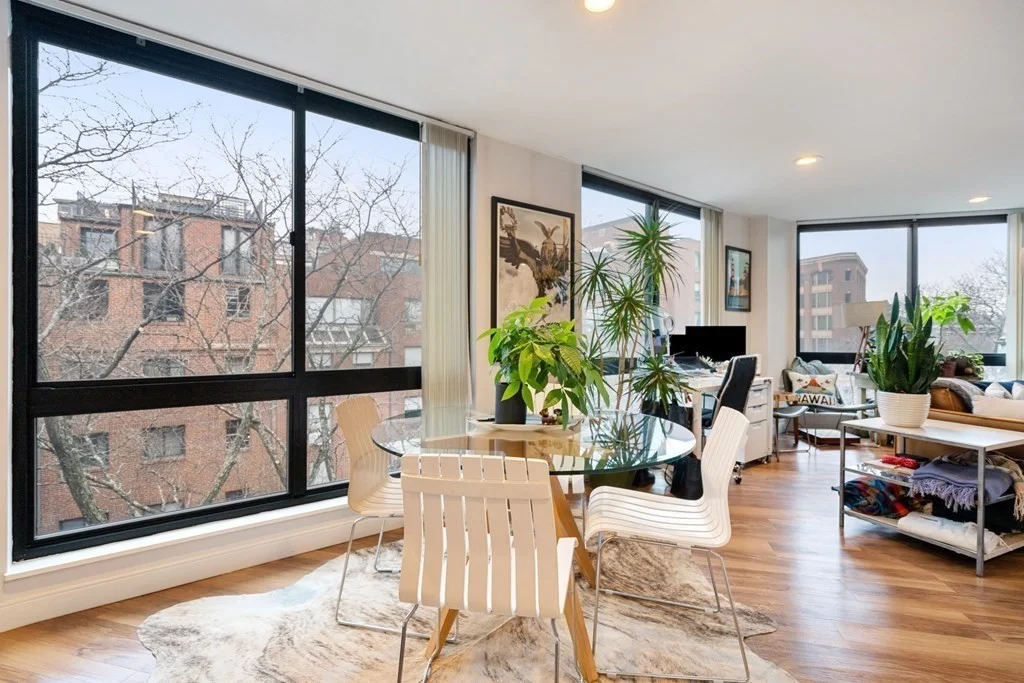 2 bed, 1 bath apartment for rent at 145 Commercial St Unit 411, North End — photo 5 of 18