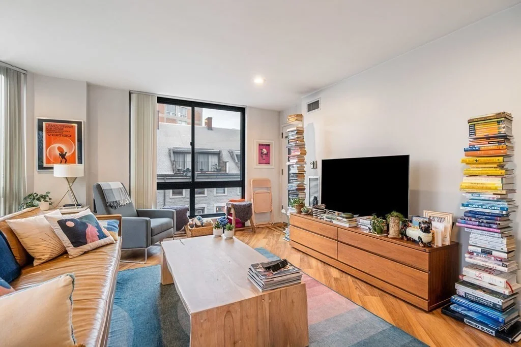 2 bed, 1 bath apartment for rent at 145 Commercial St Unit 411, North End — photo 3 of 18