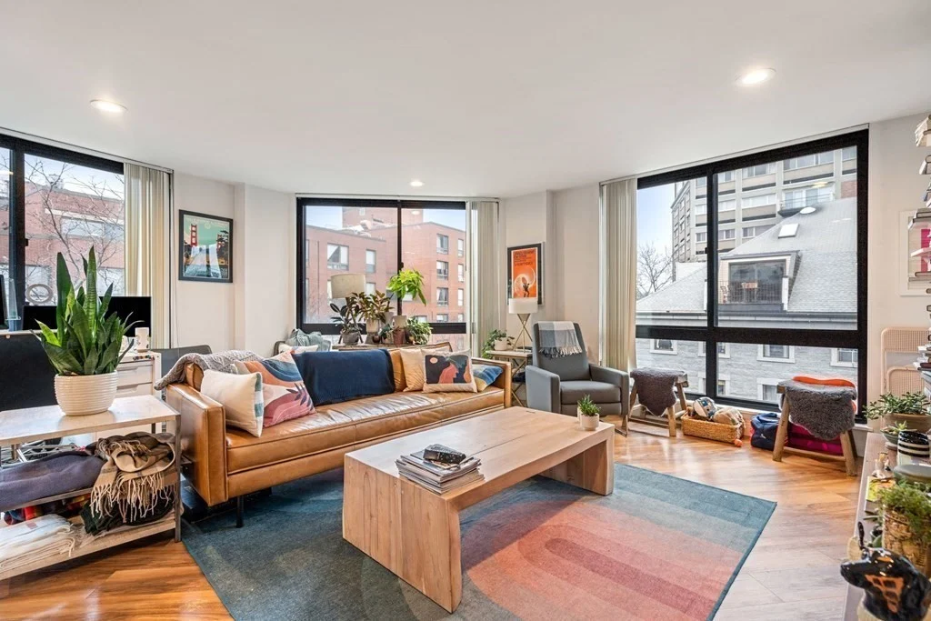 2 bed, 1 bath apartment for rent at 145 Commercial St Unit 411, North End — photo 2 of 18