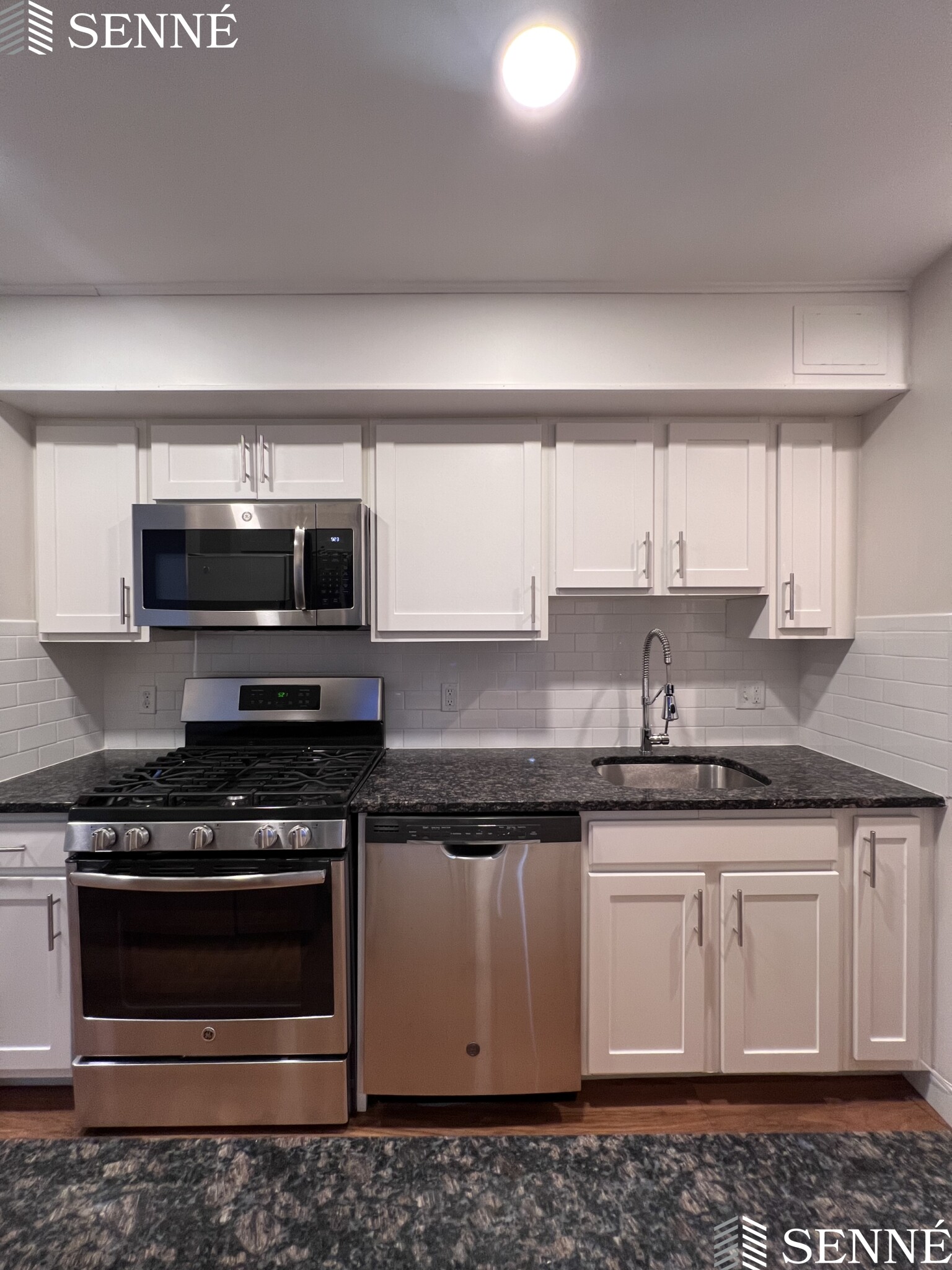 2 bed, 1 bath apartment for rent at 145 Commercial St Unit 515, North End — photo 8 of 28