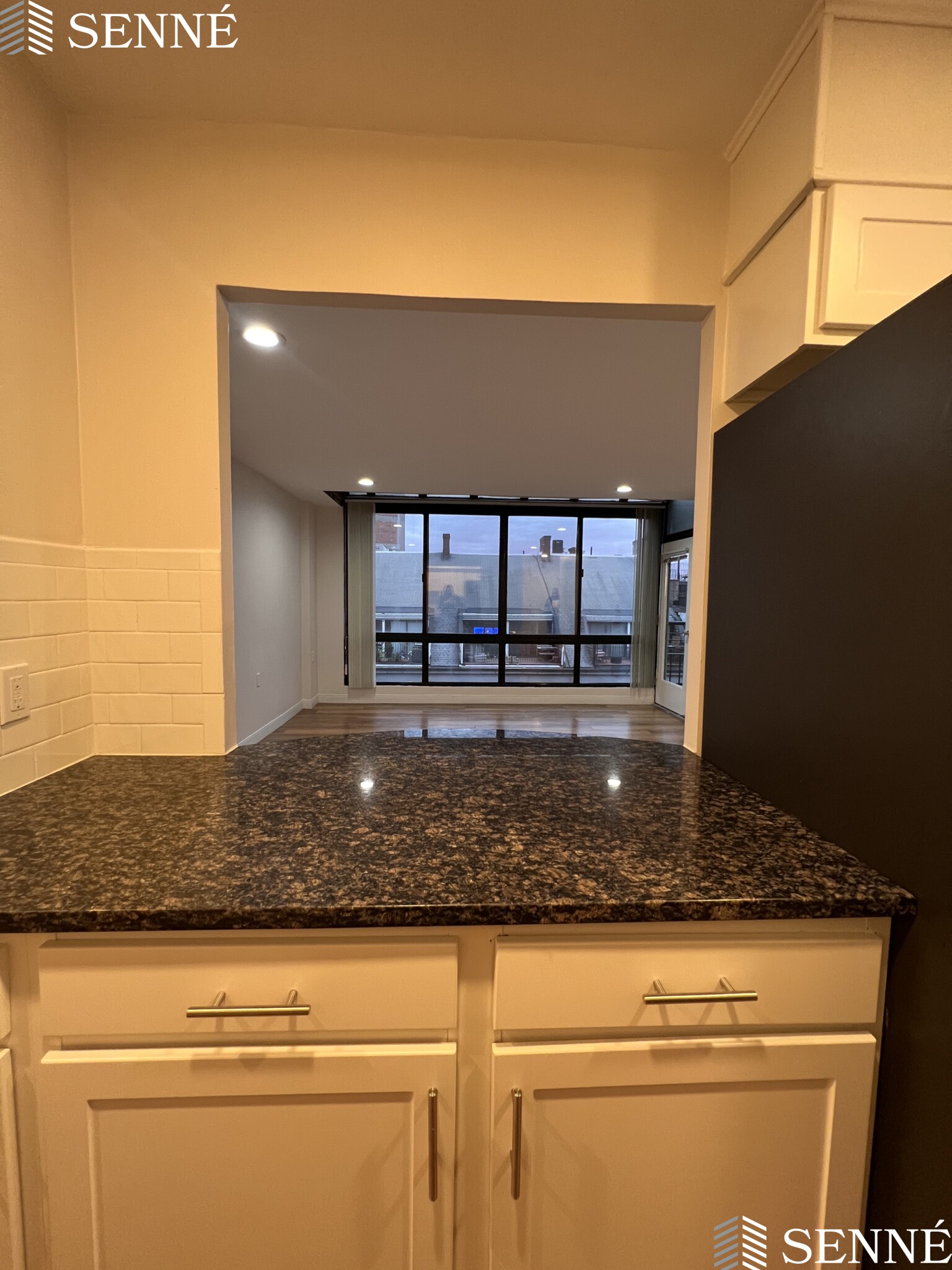 2 bed, 1 bath apartment for rent at 145 Commercial St Unit 515, North End — photo 5 of 28