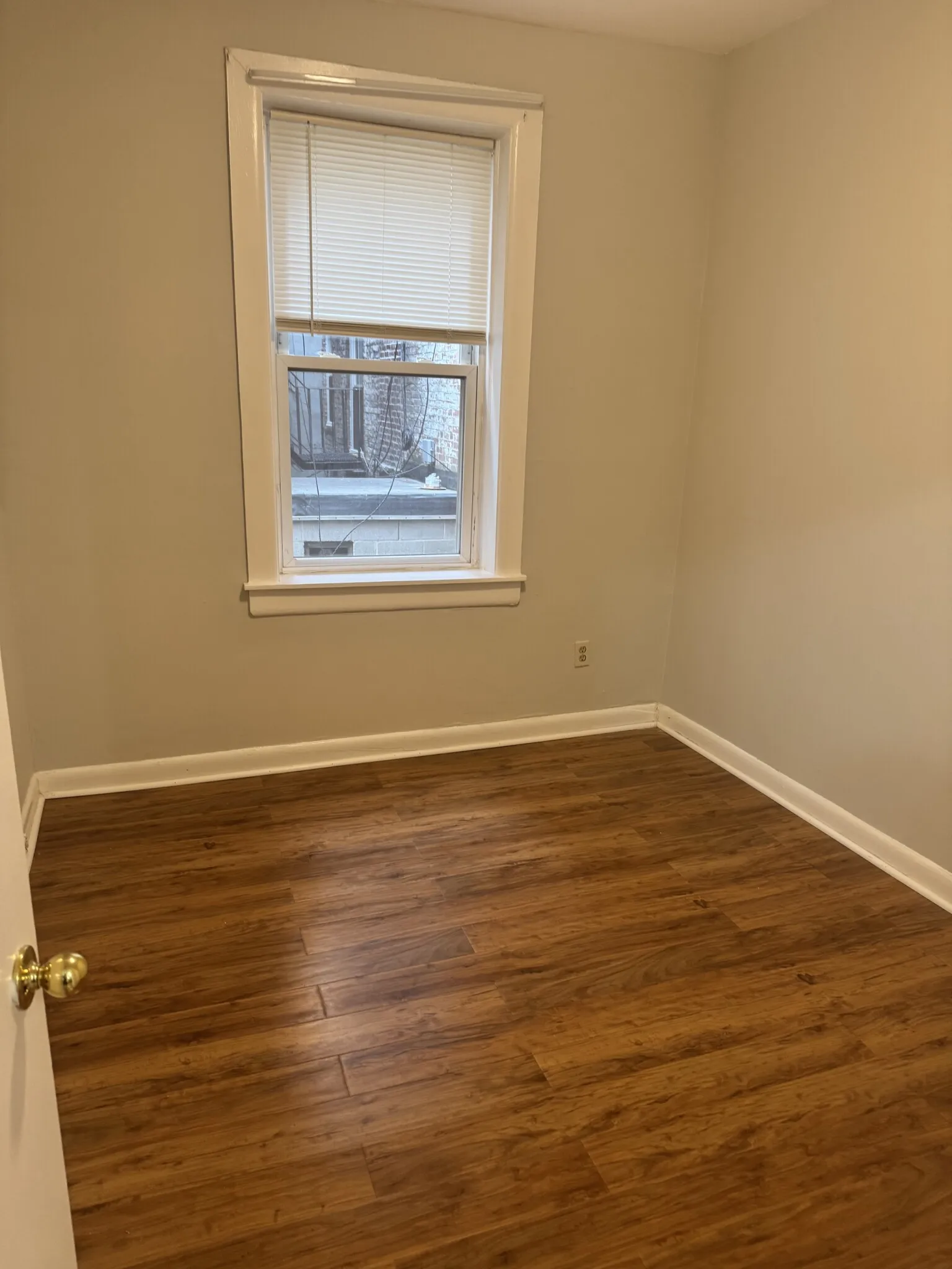 2 bed, 1 bath apartment for rent at 145 Endicott St Unit 1, North End — photo 5 of 39