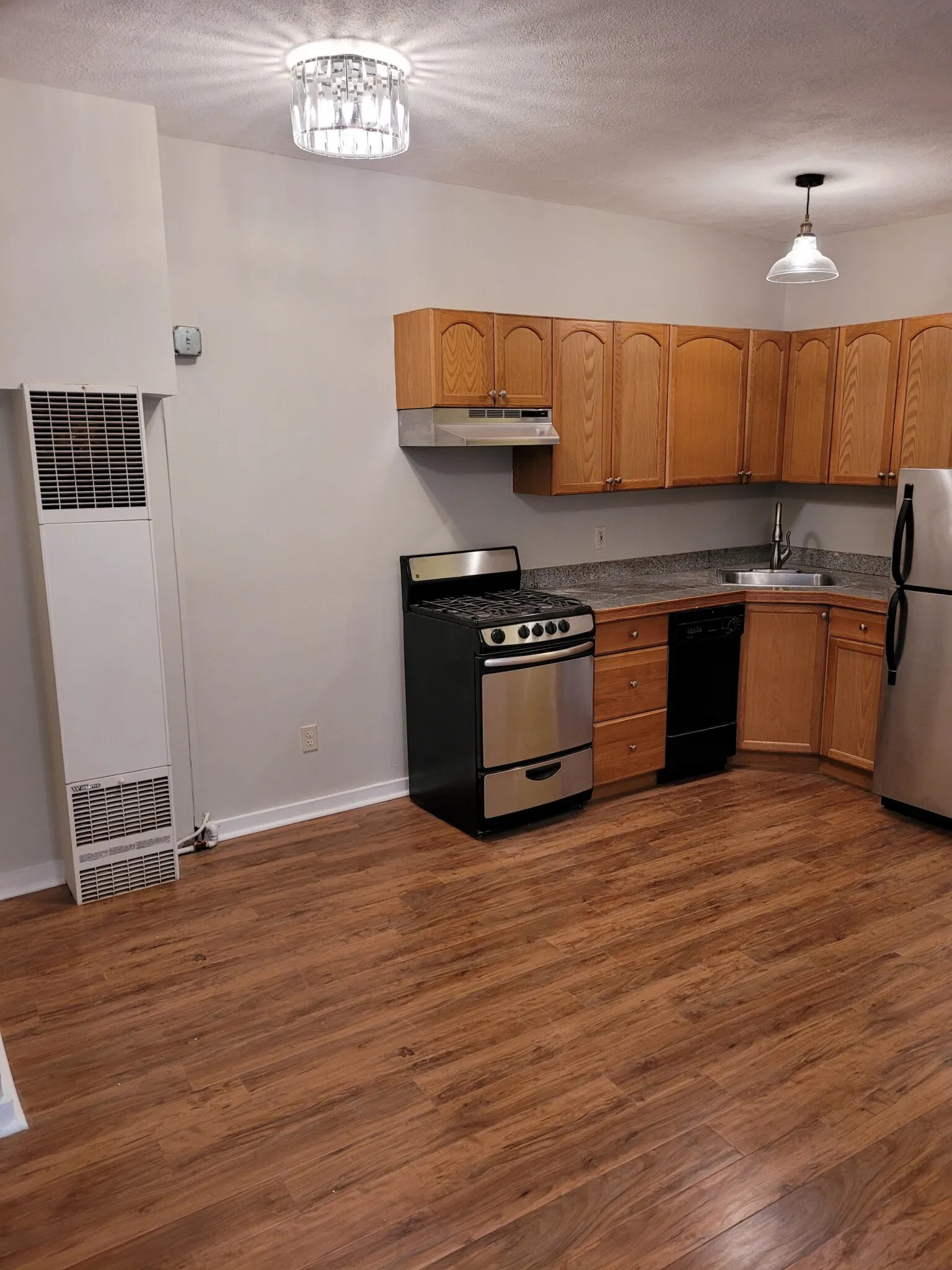 2 bed, 1 bath apartment for rent at 145 Endicott St Unit A, North End — photo 18 of 36