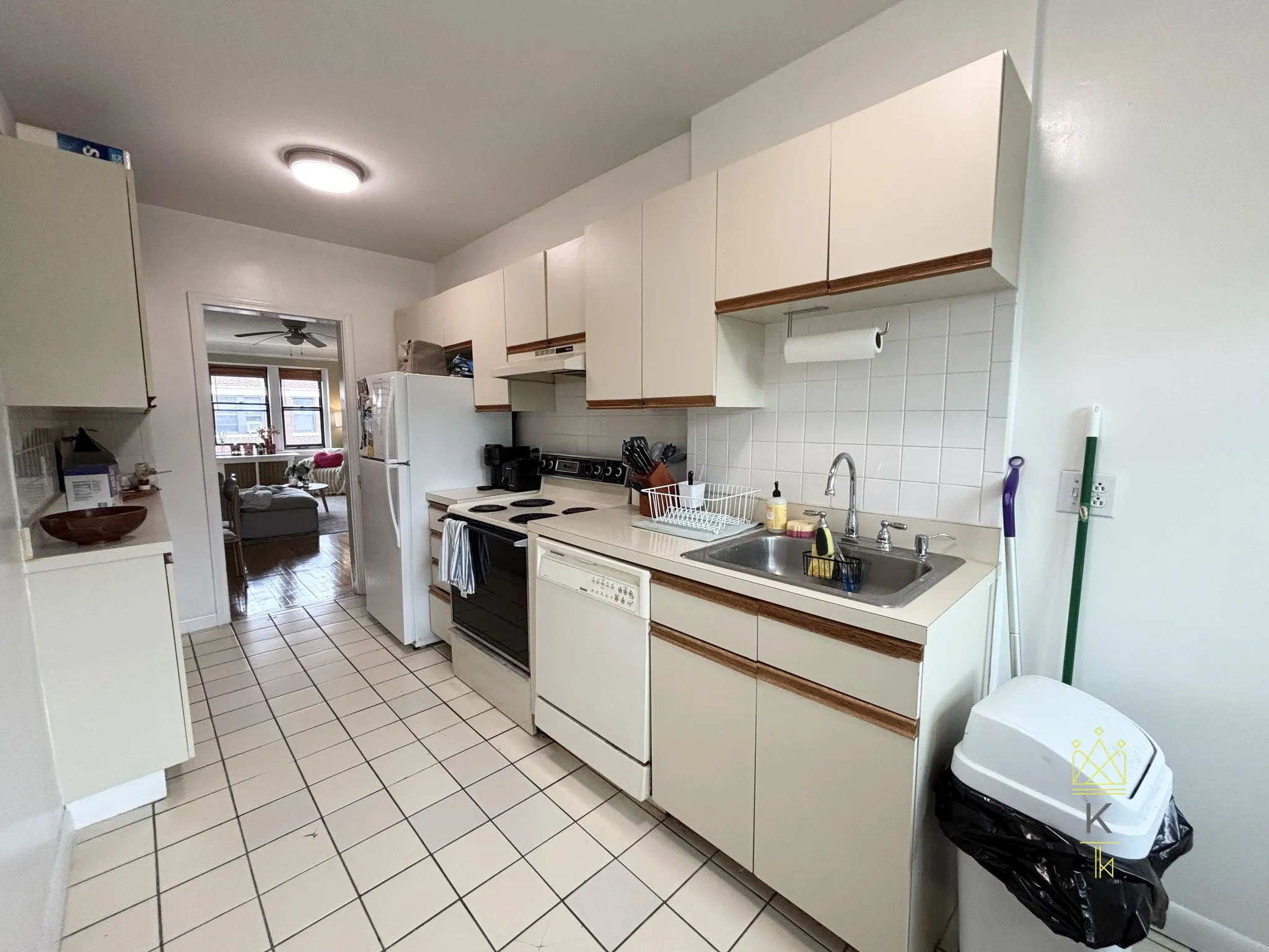 2 bed, 1 bath apartment for rent at 145 Englewood Ave Unit 042, Brighton — photo 9 of 19