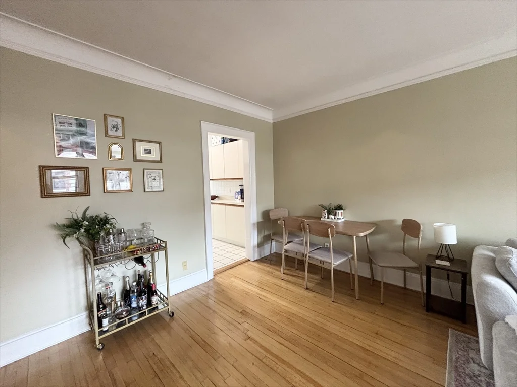 2 bed, 1 bath apartment for rent at 145 Englewood Ave Unit 42, Brighton — photo 3 of 16
