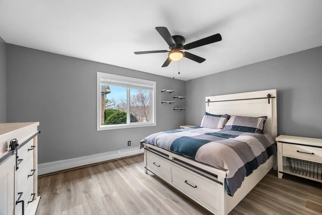 2 bed, 1 bath apartment for rent at 145 Essex Ave Unit 309, Gloucester — photo 5 of 22