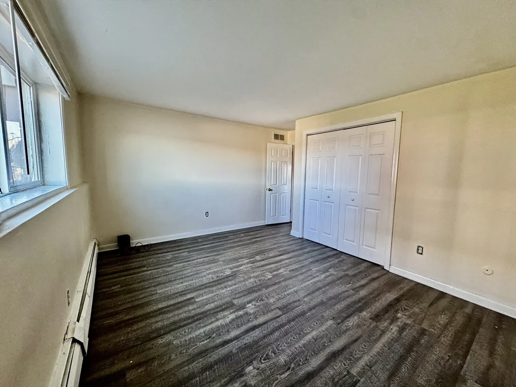 2 bed, 1 bath apartment for rent at 145 Essex Ave Unit 407, Gloucester — photo 8 of 21
