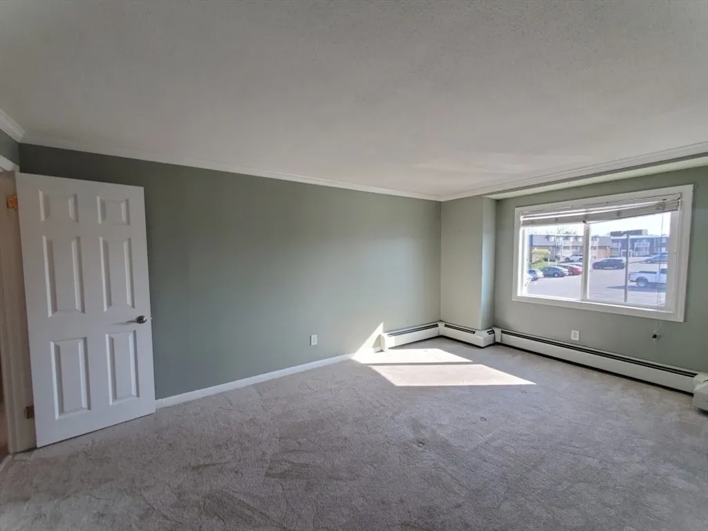 1 bed, 1 bath apartment for rent at 145 Essex Ave Unit 622, Stage Fort Park — photo 11 of 26