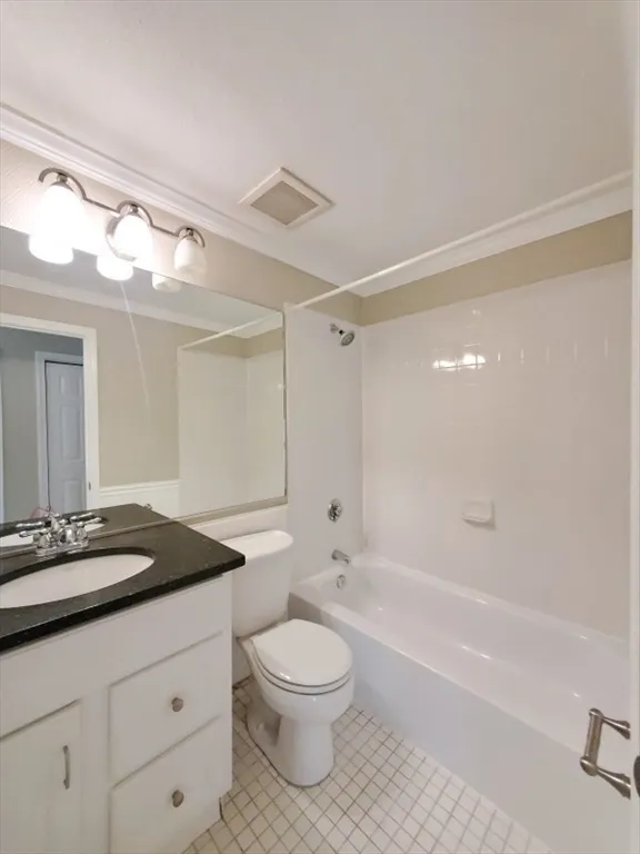 1 bed, 1 bath apartment for rent at 145 Essex Ave Unit 622, Stage Fort Park — photo 14 of 26