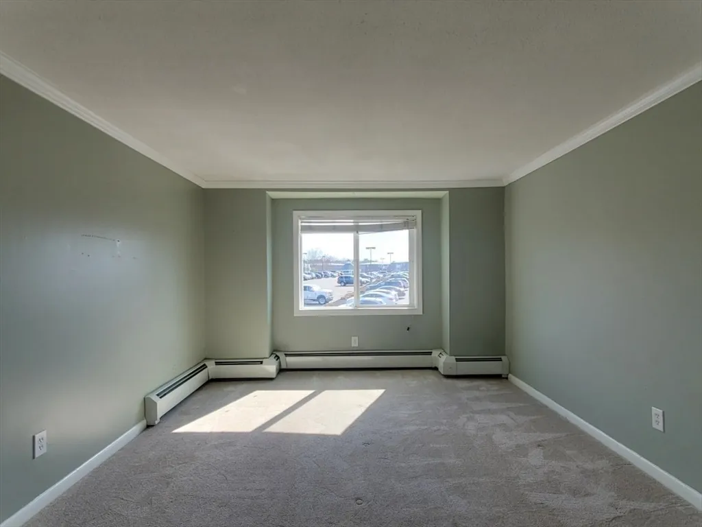 1 bed, 1 bath apartment for rent at 145 Essex Ave Unit 622, Stage Fort Park — photo 16 of 26