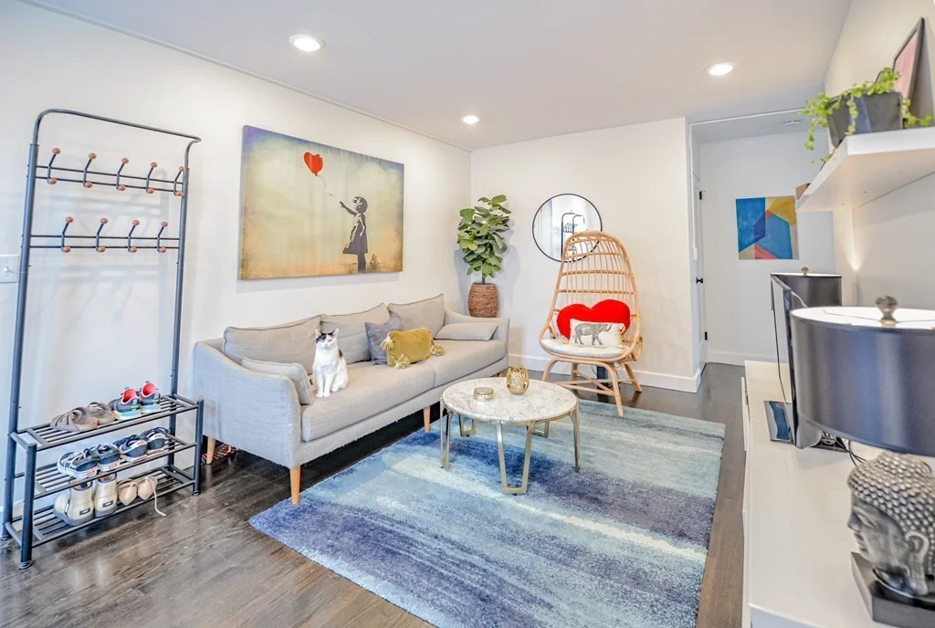 2 bed, 1 bath apartment for rent at 145 Farragut Unit 3, South Boston