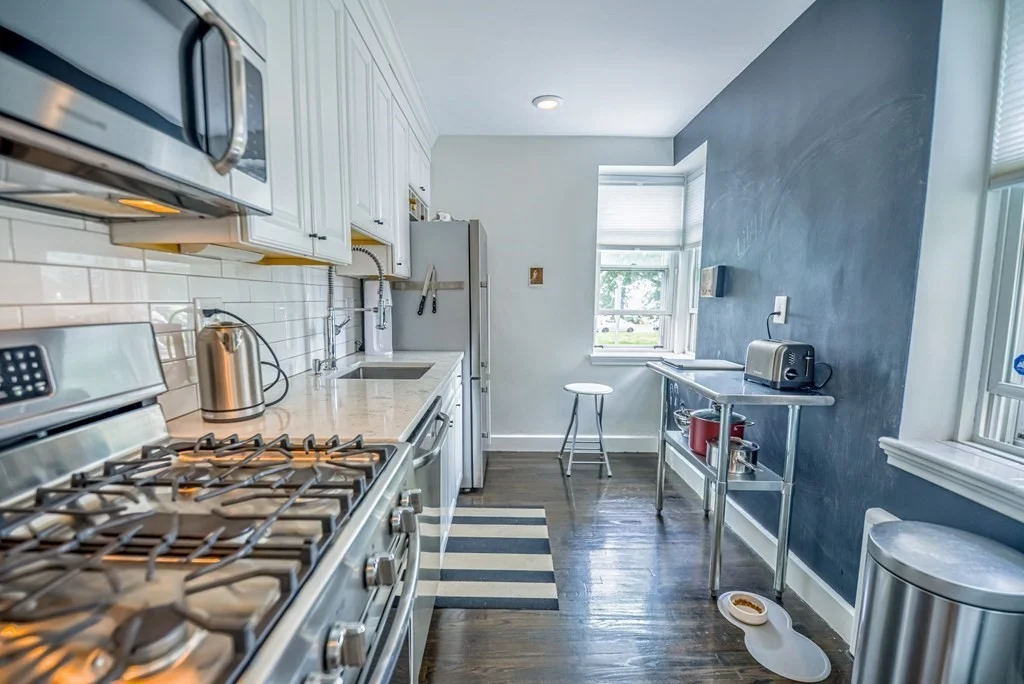 2 bed, 1 bath apartment for rent at 145 Farragut Unit 3, South Boston — photo 6 of 16