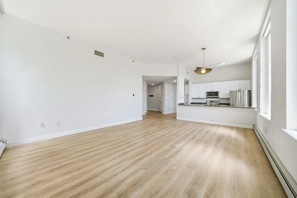 2 bed, 2 bath apartment for rent at 145 Glenwood St Unit 304, West End — photo 11 of 40
