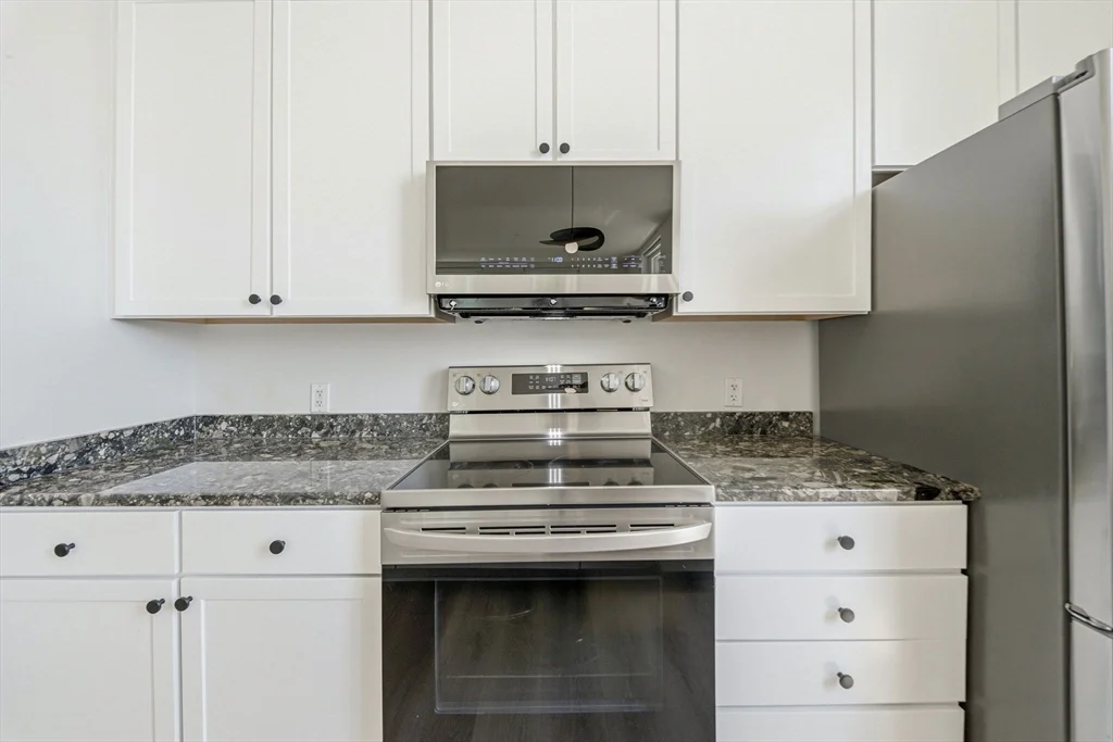 2 bed, 2 bath apartment for rent at 145 Glenwood St Unit 304, West End — photo 20 of 40