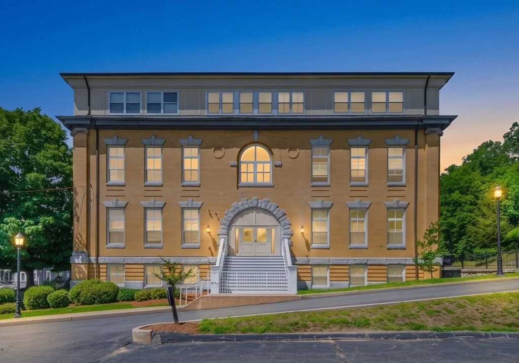 2 bed, 2 bath apartment for rent at 145 Glenwood St Unit 304, West End — photo 40 of 40