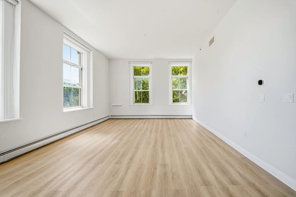 2 bed, 2 bath apartment for rent at 145 Glenwood St Unit 304, West End — photo 8 of 40