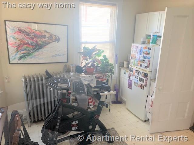1 bed, 1 bath apartment for rent at 145 Highland Ave Unit 1, Spring Hill — photo 4 of 10