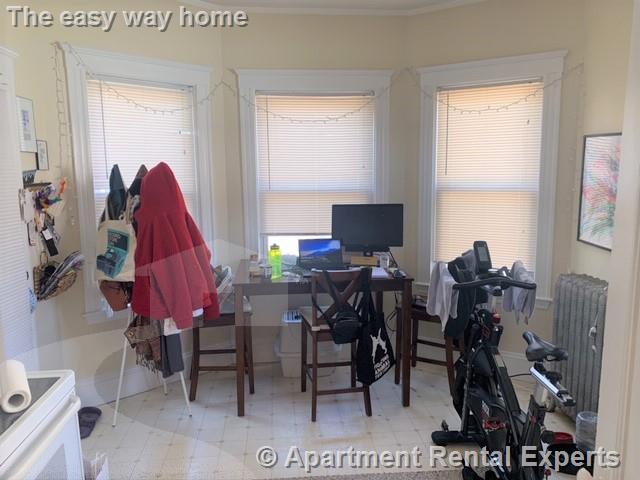 1 bed, 1 bath apartment for rent at 145 Highland Ave Unit 1, Spring Hill — photo 2 of 10