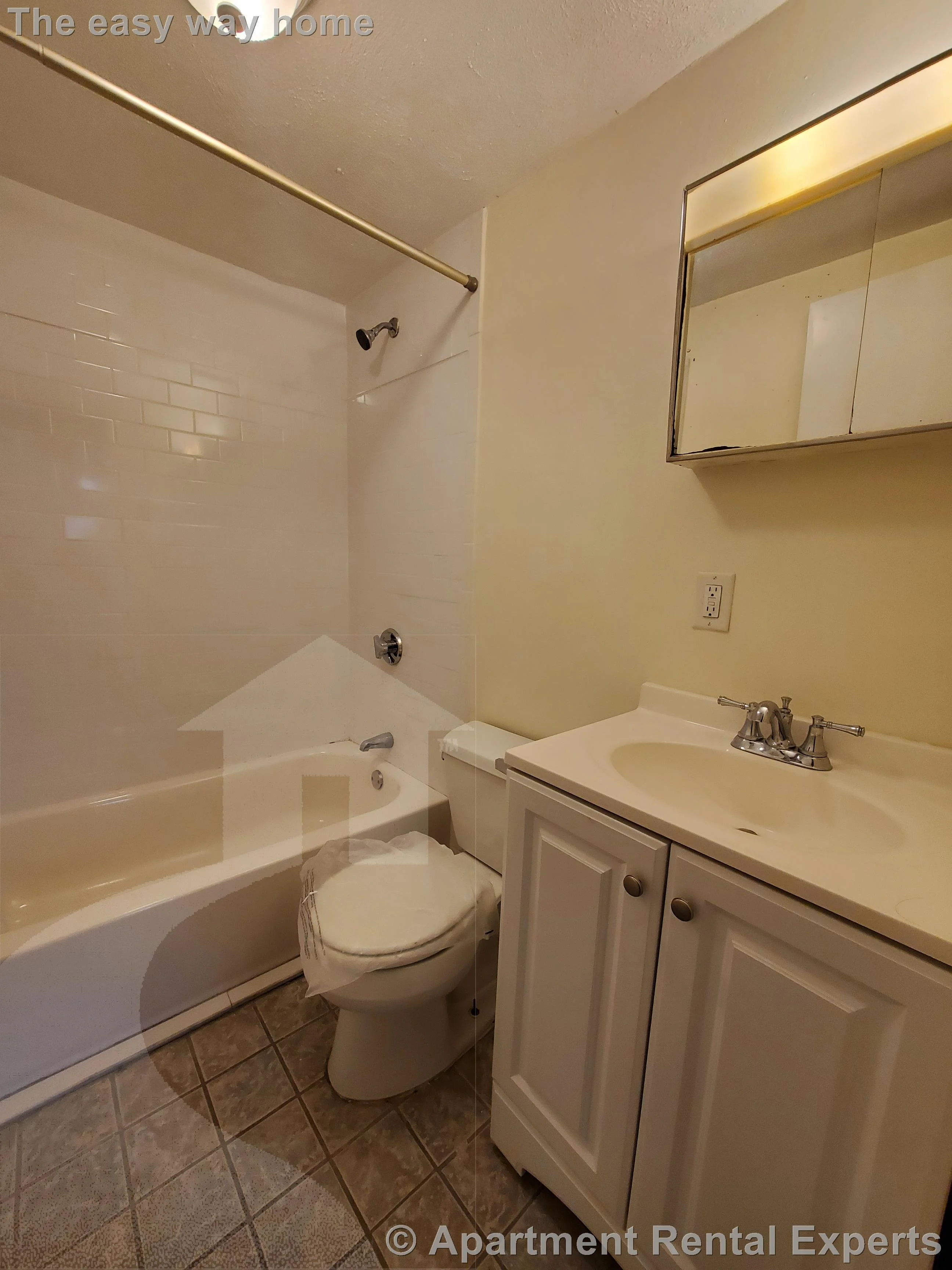 1 bed, 1 bath apartment for rent at 145 Highland Ave Unit 7, Spring Hill — photo 7 of 8