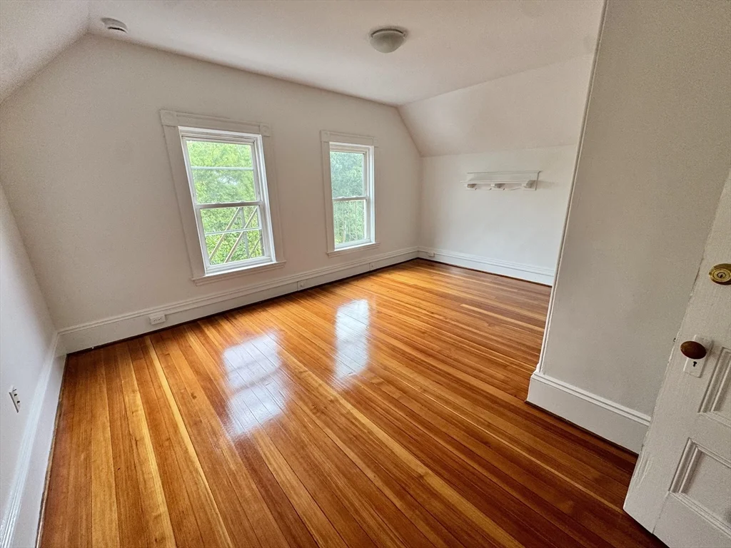 3 bed, 2 bath apartment for rent at 145 Lagrange St Unit 1, West Roxbury — photo 12 of 26