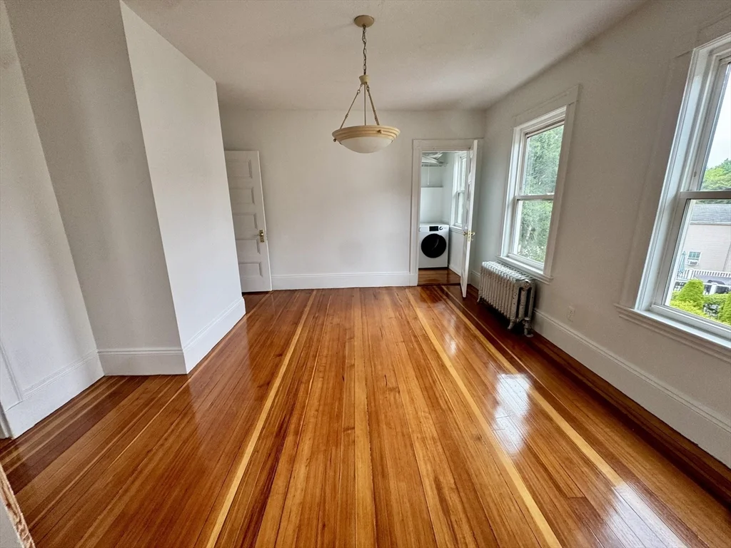 3 bed, 2 bath apartment for rent at 145 Lagrange St Unit 1, West Roxbury — photo 6 of 26