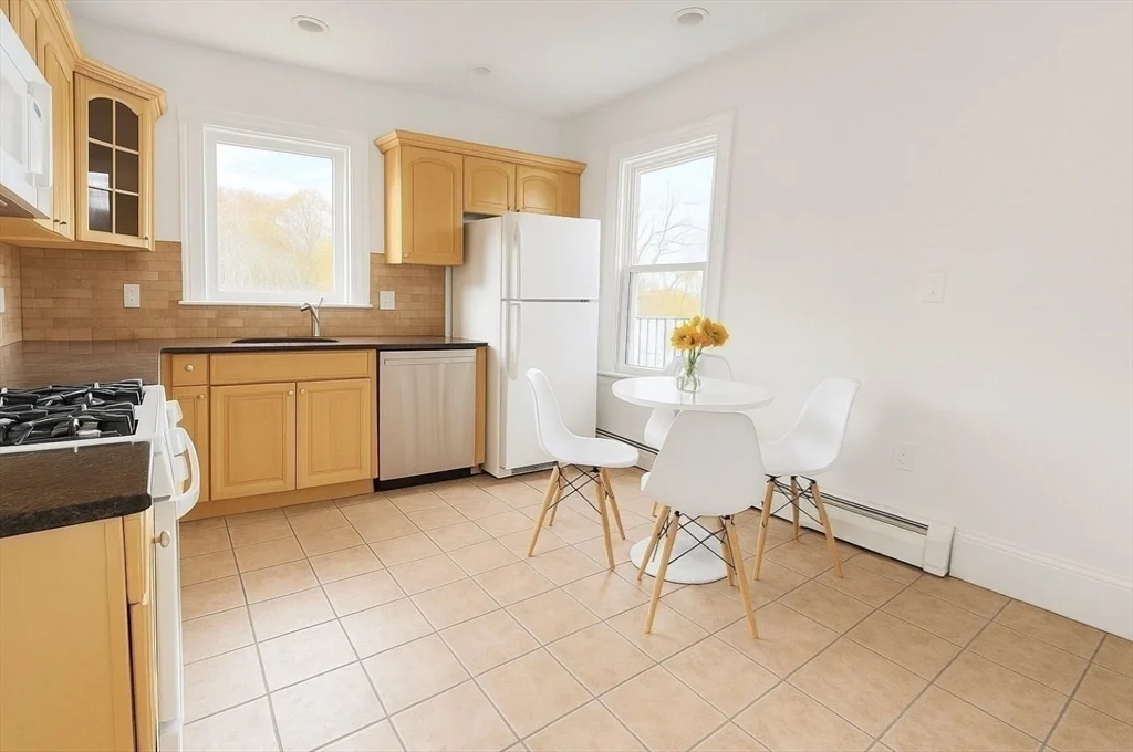 4 bed, 2 bath apartment for rent at 145 Lagrange St Unit 2, West Roxbury — photo 2 of 17